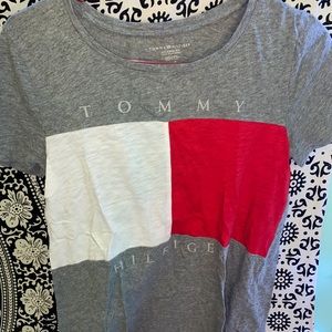 Tommy Hilfiger tee